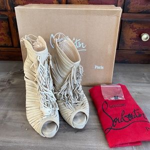 Christian Louboutin Tan Heels Size 41